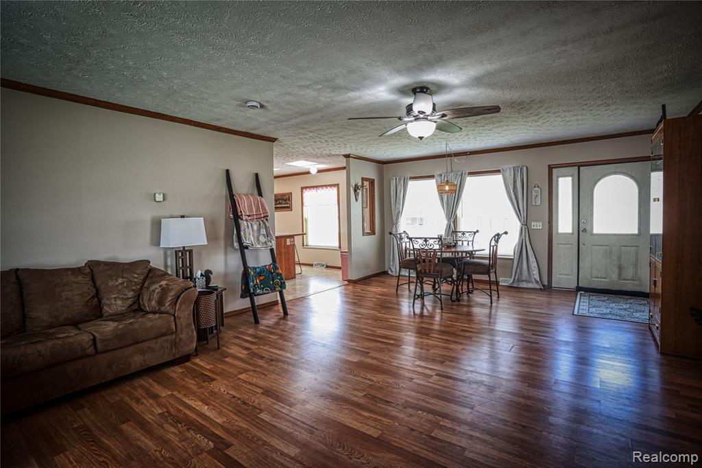 280 Pompano Court, Lapeer, MI 48446 — Photo 12