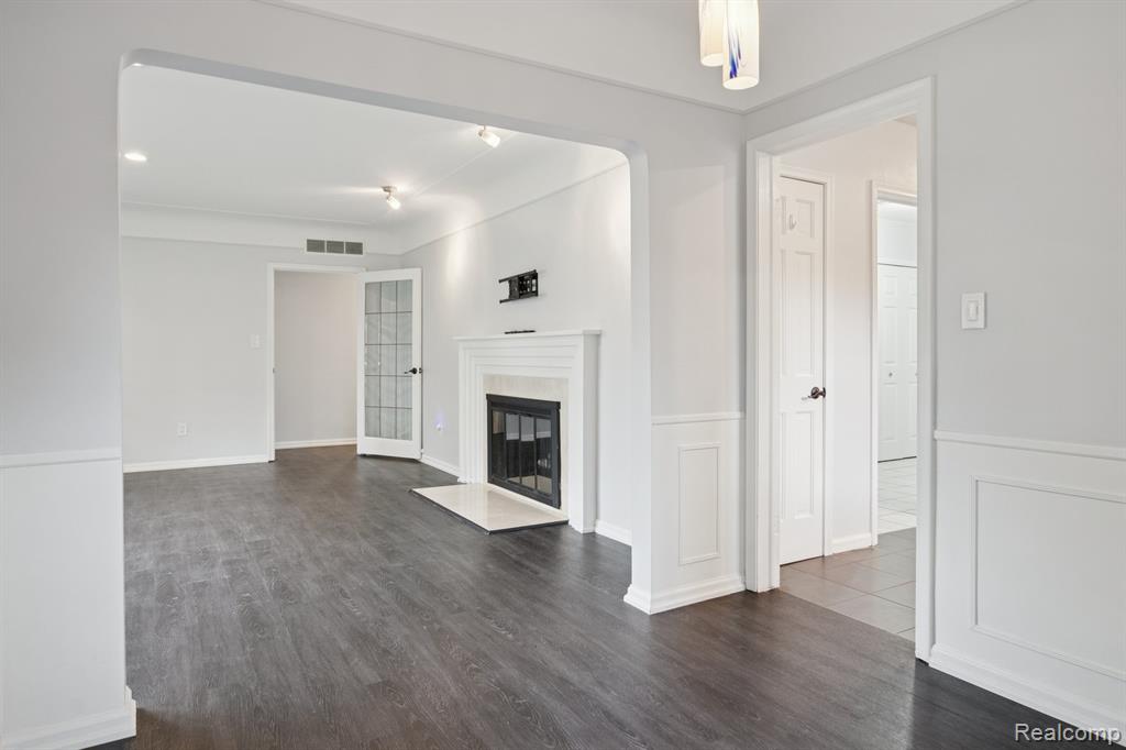 32463 Sheridan, Beverly Hills, MI 48025 — Photo 11