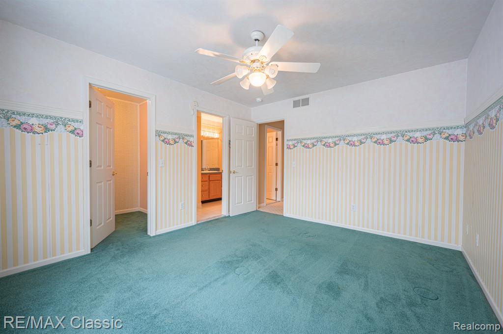 4661 Mallards Landing, Highland, MI — Photo 38