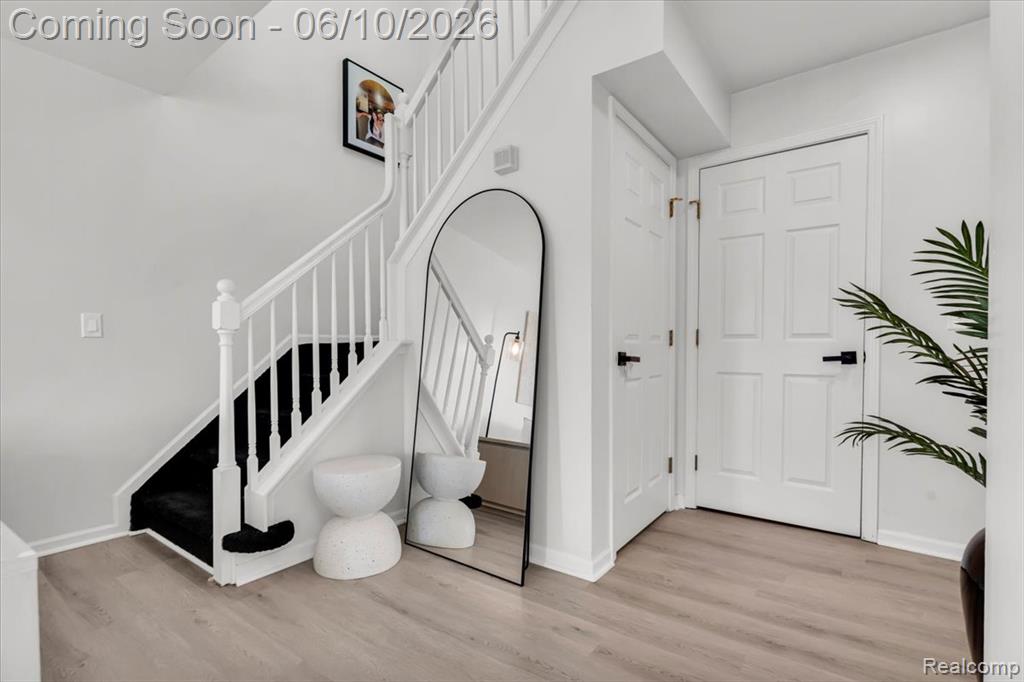 4363 Hunters Circle E, Canton, MI 48188 — Photo 12