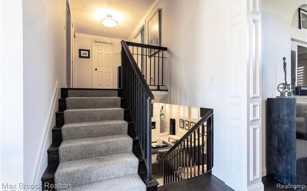 2880 BIRCHENA, West Bloomfield, MI 48324 — Photo 8