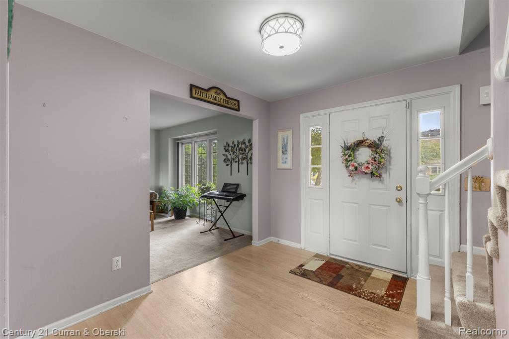 45924 Rockledge Drive, Plymouth, MI 48170 — Photo 15