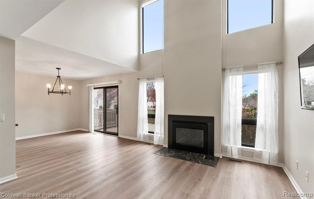 708 Preston Court, Rochester Hills, MI 48307 — Photo 4