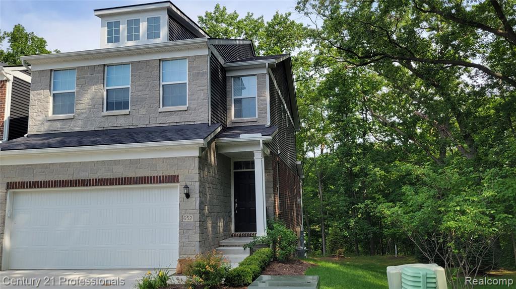 652 Peppermint Drive, Rochester Hills, MI 48307 — front exterior