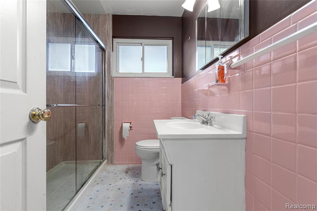 7912 Gary Avenue, Westland, MI — Photo 6
