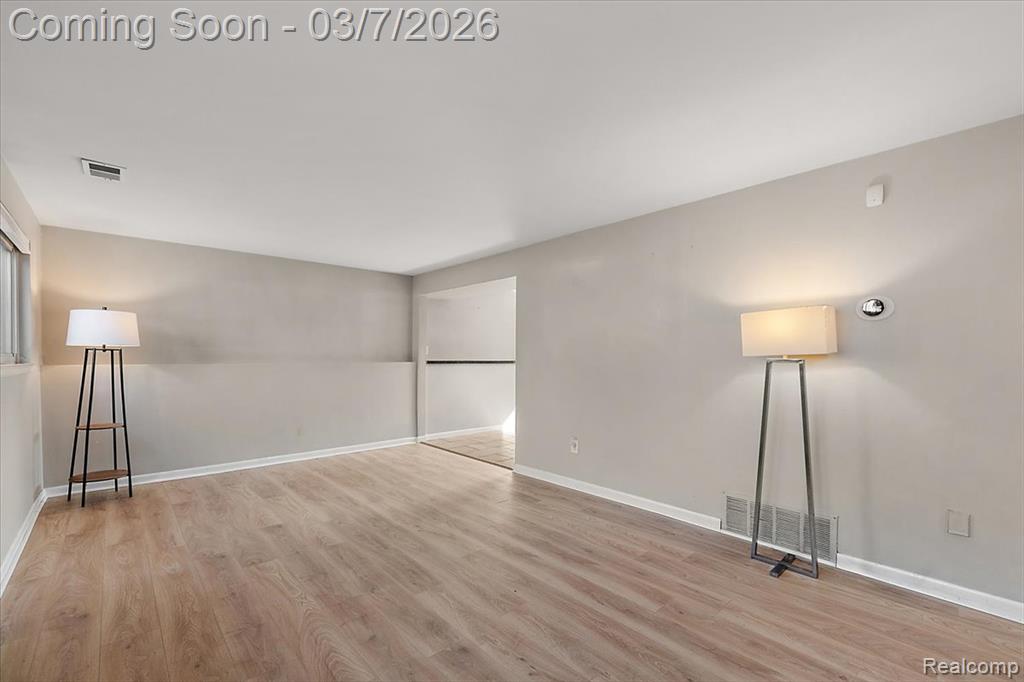 608 Amelia Avenue, Royal Oak, MI 48073 — Photo 25