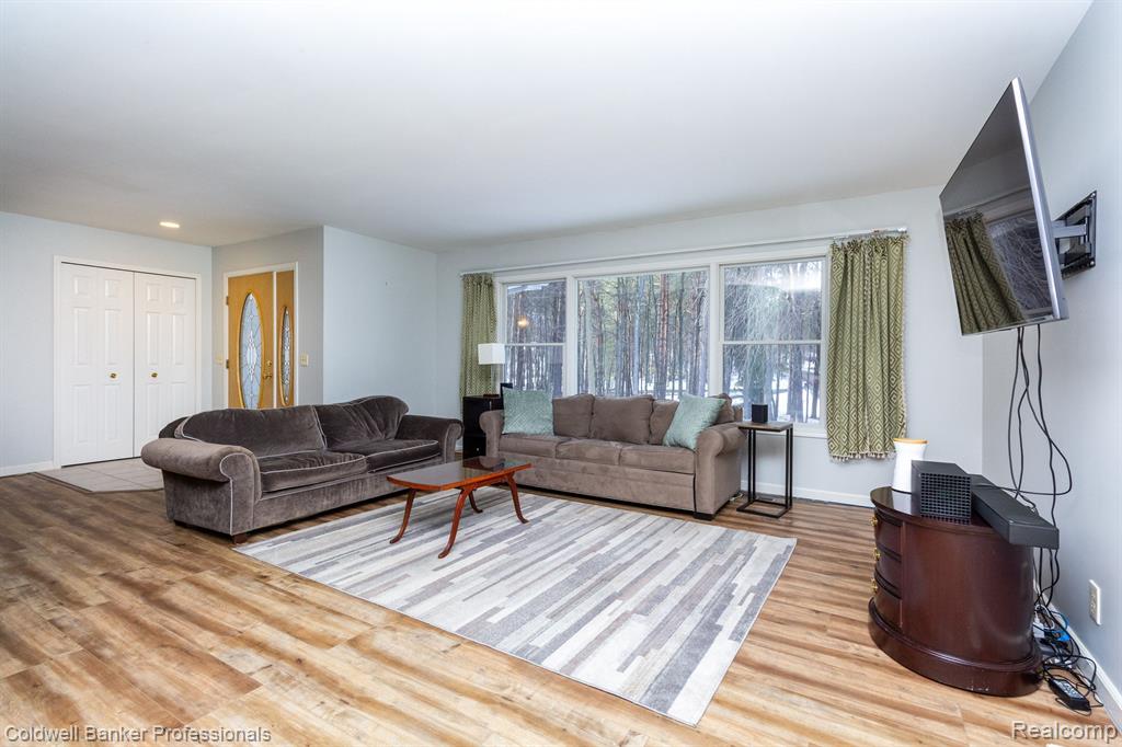 811 RAMSGATE Lane, Oxford, MI 48371 — Photo 9