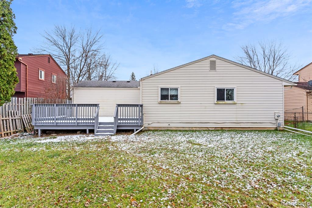 9101 ARLINGTON Drive, Ypsilanti, MI 48198 — Photo 30