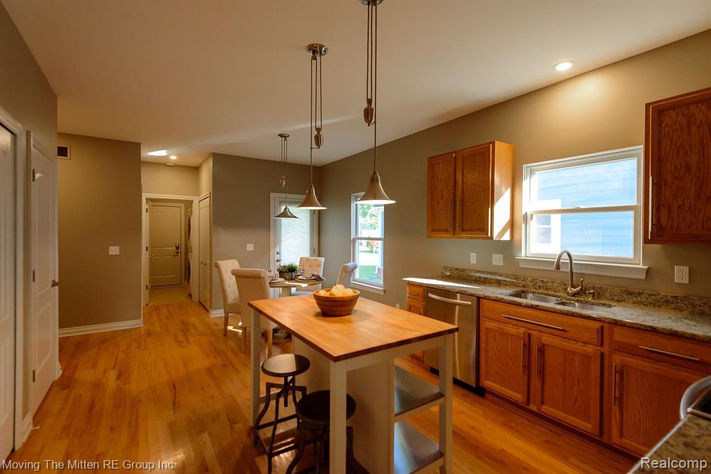 841 ROOSEVELT Street, Canton, MI 48188 — Photo 13