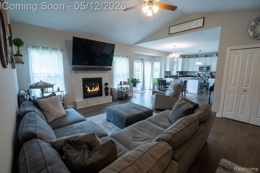 21097 McGuire, Romulus, MI 48174 — Photo 10