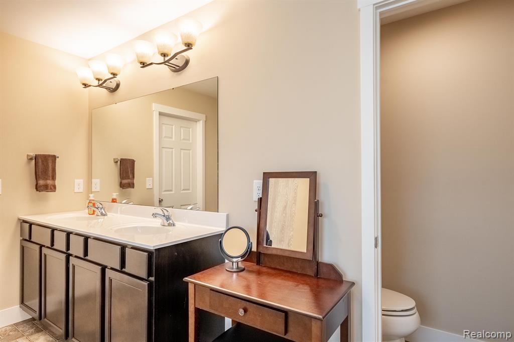 9595 NEUMANN Circle, Ypsilanti, MI 48197 — Photo 43