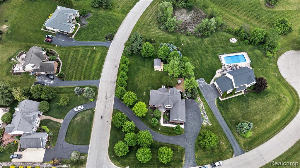 8746 N Hills Court, Howell, MI 48843 — Photo 58