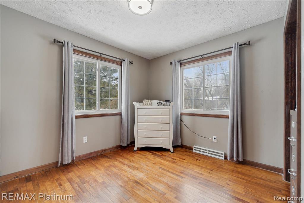 107 RUSSELL Street, Leslie, MI 49251 — Photo 18