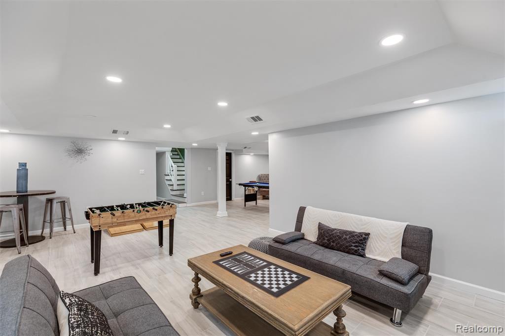 17200 Pontchartrain Boulevard, Highland Park, MI 48203 — Photo 38