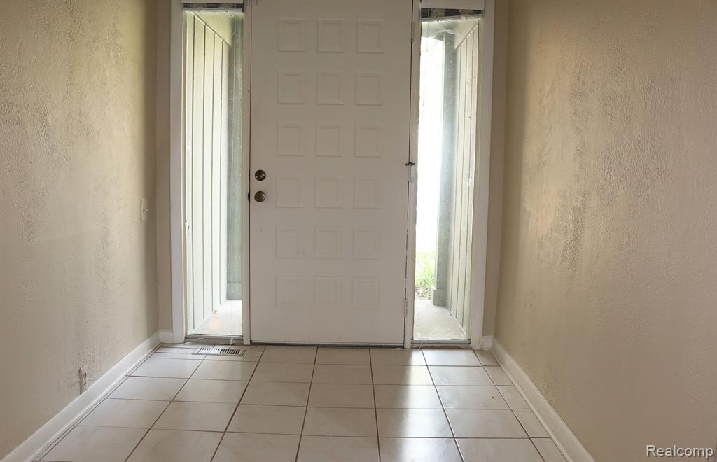 4085 JUSTIN, Bloomfield Hills, MI 48302 — Photo 10