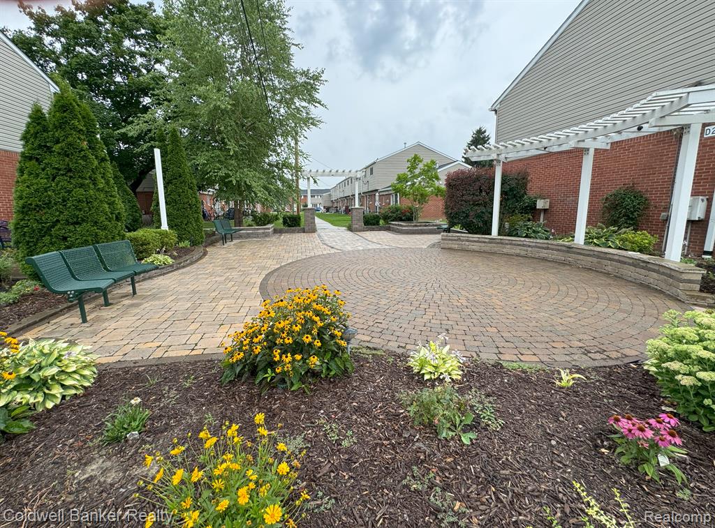 29028 MANCHESTER Street, Westland, MI — Photo 14