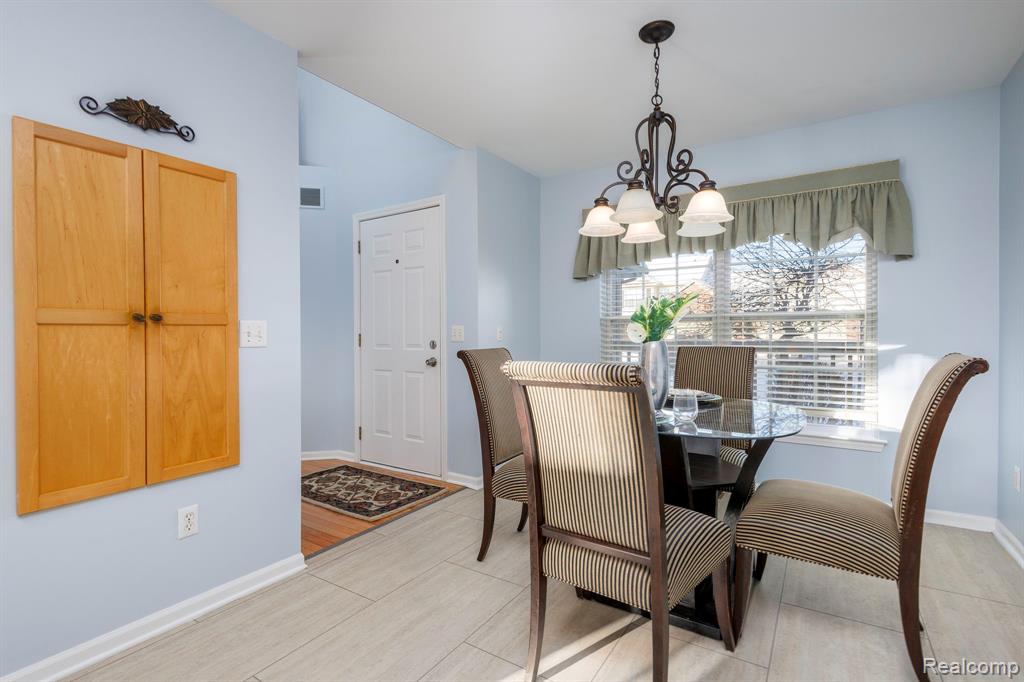5964 Augusta Lane, Grand Blanc, MI 48439 — Photo 6