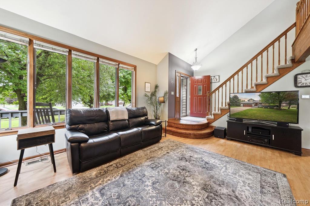 7865 KATIE Drive, Almont, MI 48003 — Photo 8