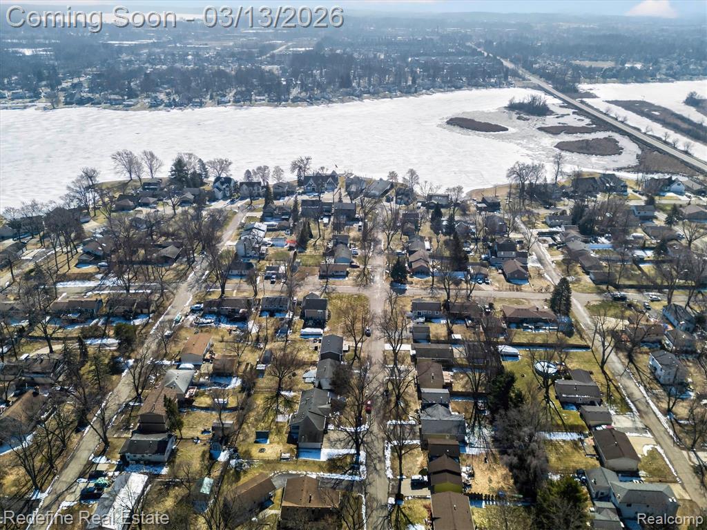 2236 Mentone Street, Wolverine Lake, MI 48390 — Photo 29