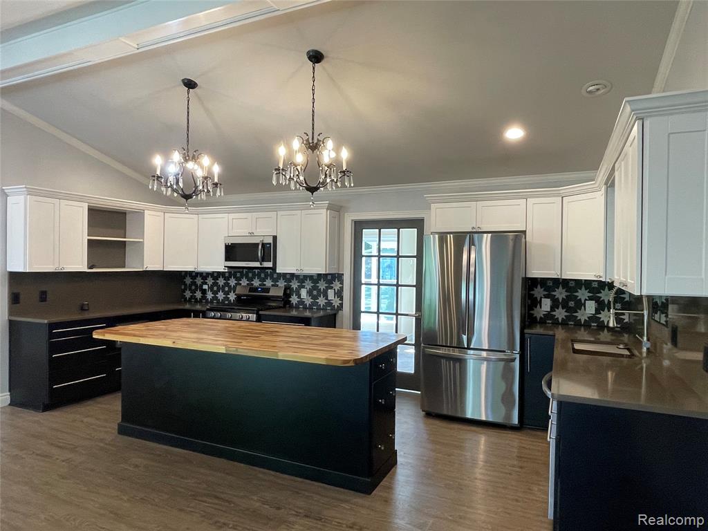 8981 Devon Drive, Shelby Twp, MI 48317 — Photo 10