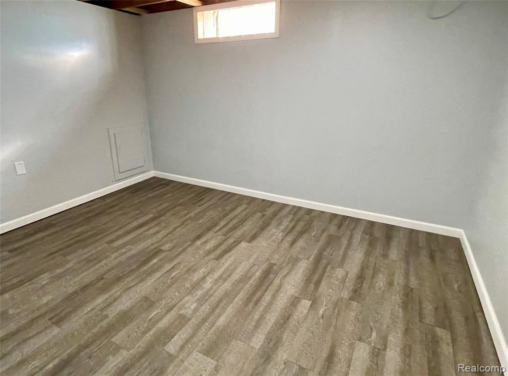 9964 Fox Avenue, Allen Park, MI 48101 — Photo 29
