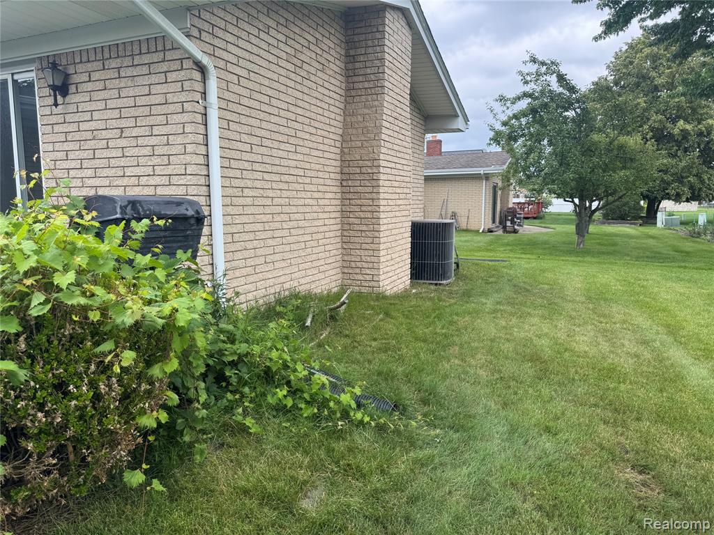 4110 Rose Mary Drive, Sterling Heights, MI 48310 — Photo 32