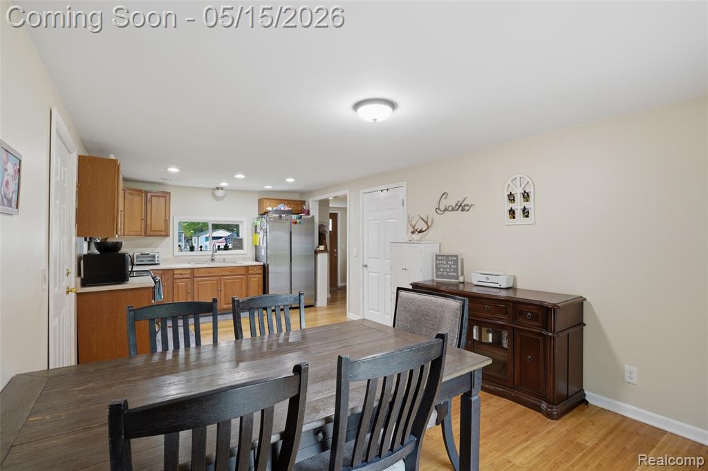 6141 Sandy Lane N, Burton, MI 48519 — Photo 17