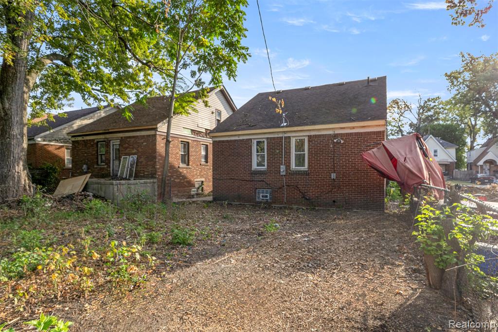 14885 Ward Avenue, Detroit, MI 48227 — Photo 35