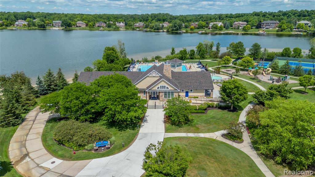 50719 Amesburg Drive, Novi, MI — Photo 63