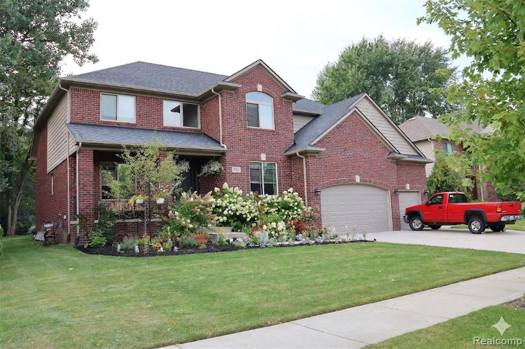 5121 Orchard Crest Drive, Troy, MI 48085 — front exterior