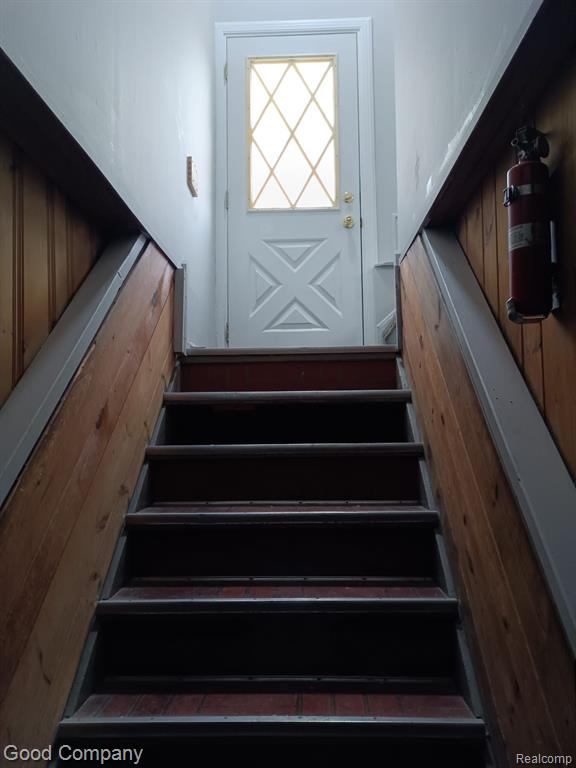 8400 OAK PARK Boulevard, Oak Park, MI 48237 — Photo 15
