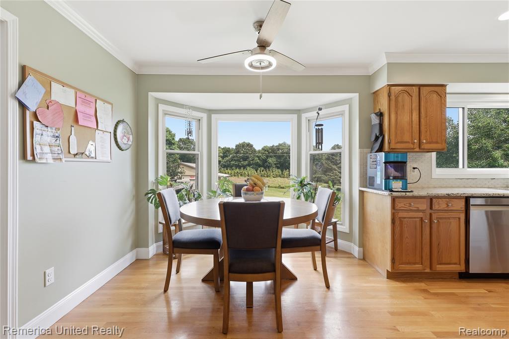 12825 Larkins Road, Brighton, MI 48114 — Photo 31