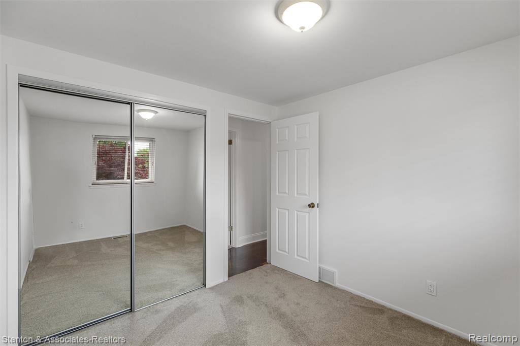 608 Woodlawn Avenue, Royal Oak, MI 48073 — Photo 21