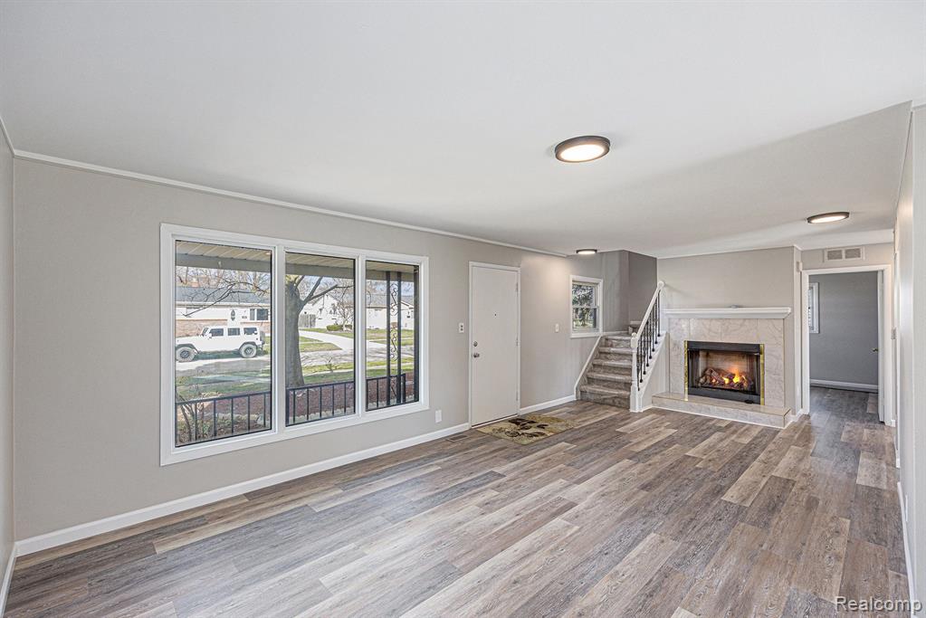 47546 ROLAND Street, Utica, MI 48317 — Photo 4