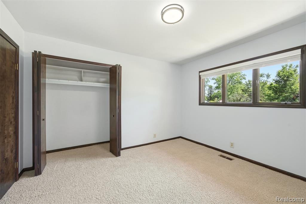 29940 29 Mile Road, Lenox, MI 48048 — Photo 20