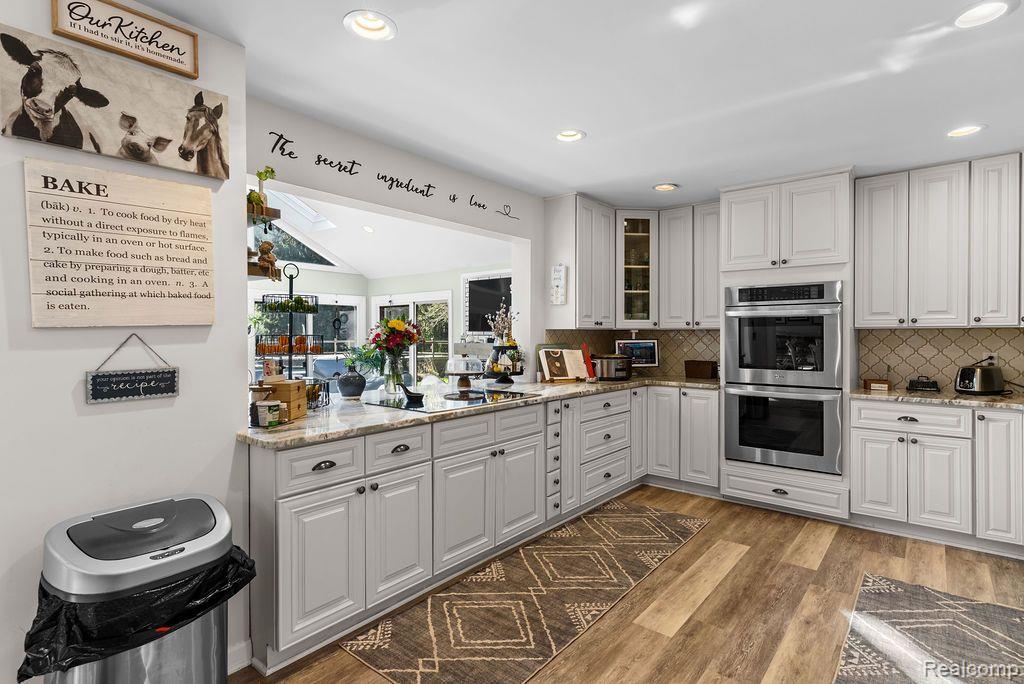 9855 ORTONVILLE Road, Clarkston, MI 48348 — Photo 16