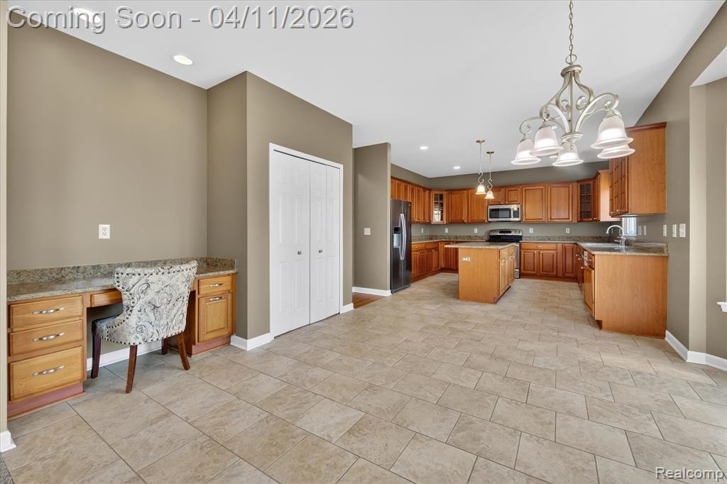 8448 Cranbrook Drive, Grand Blanc, MI 48439 — Photo 12