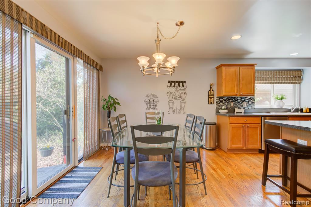 51250 W HILLS Drive, Plymouth, MI 48170 — Photo 21