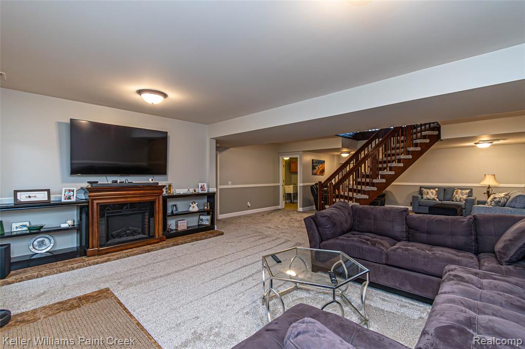 4998 Menominee Lane, Clarkston, MI 48348 — Photo 56