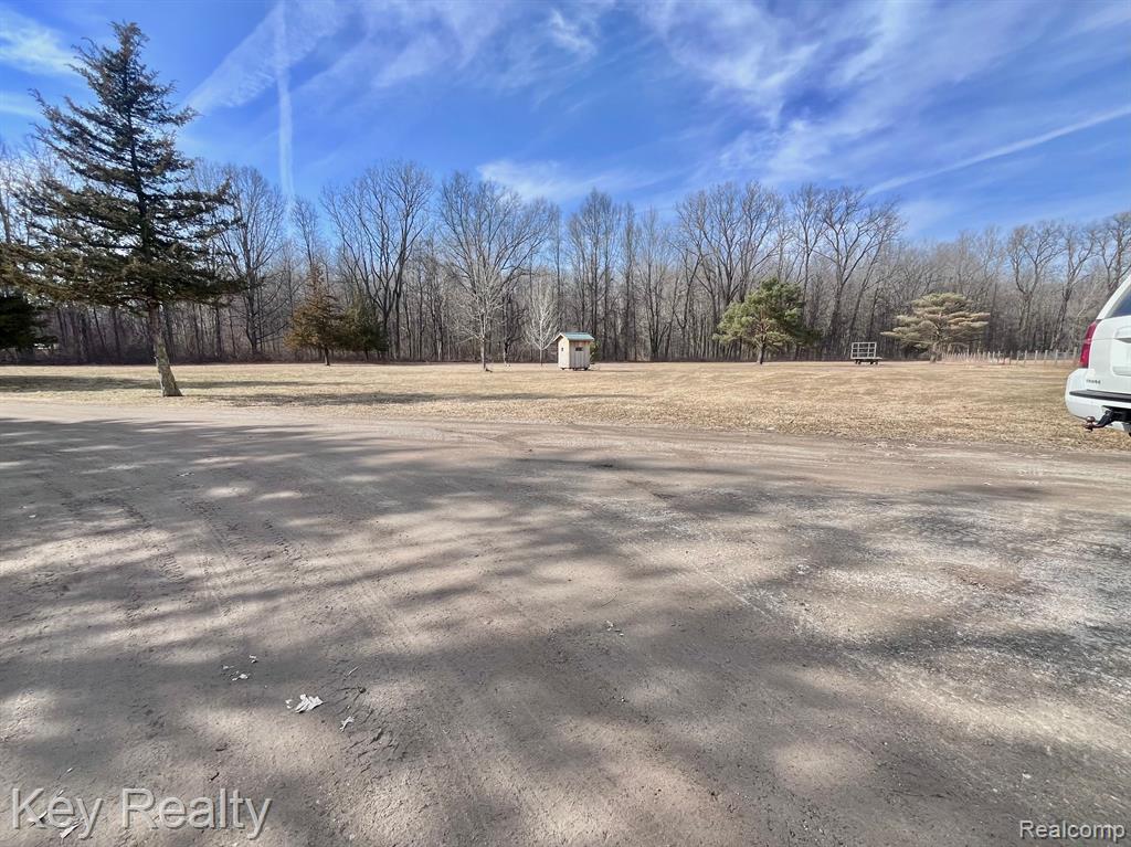 40030 WILLIS Road, Belleville, MI 48111 — Photo 17