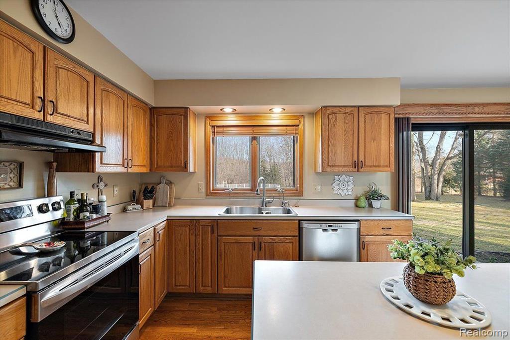 5425 Havens Road, Dryden, MI 48428 — Photo 18