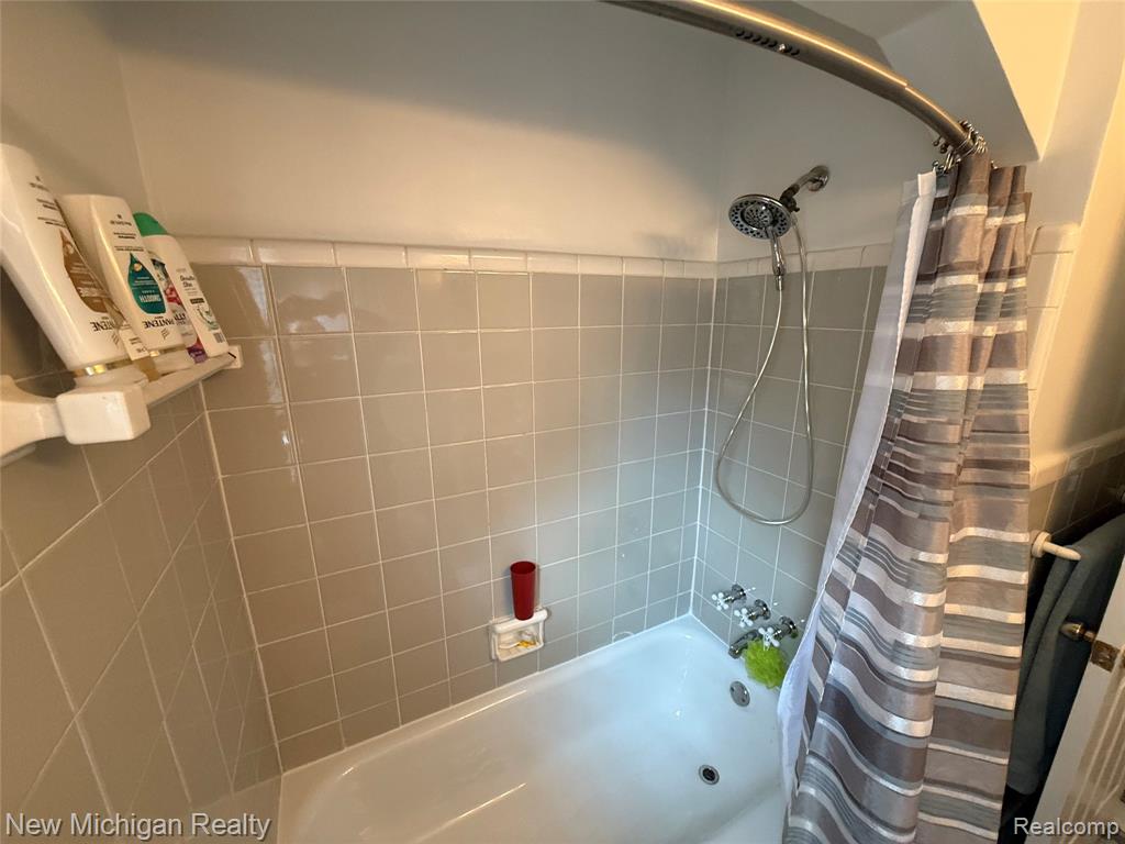 8983 Quandt Avenue, Allen Park, MI 48101 — Photo 24