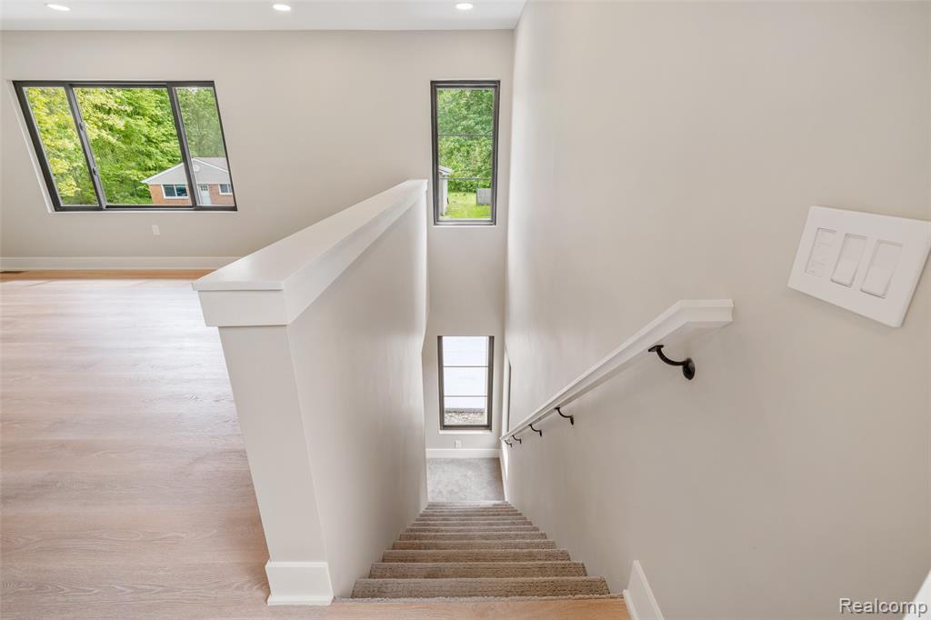 7598 Lake Park Avenue, Ira, MI — Photo 33