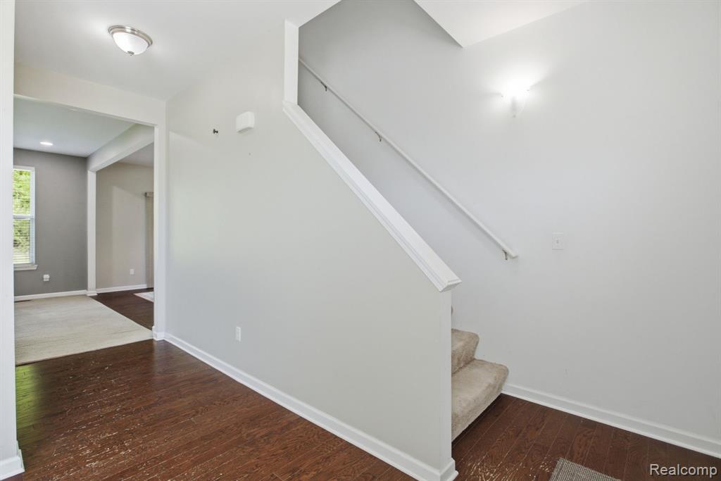 28720 Apple Blossom Drive, Flat Rock, MI 48134 — Photo 20