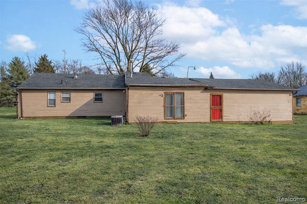 6449 Detroit Street, Mount Morris, MI 48458 — Photo 16