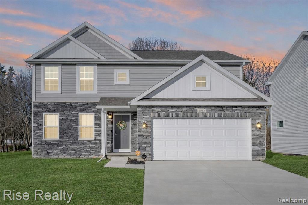 2027 Stillwater Drive, Davison, MI 48423 — front exterior