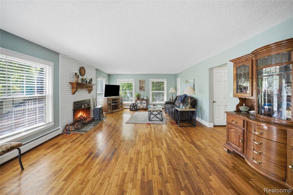6790 Weyer Road, Imlay City, MI 48444 — Photo 5
