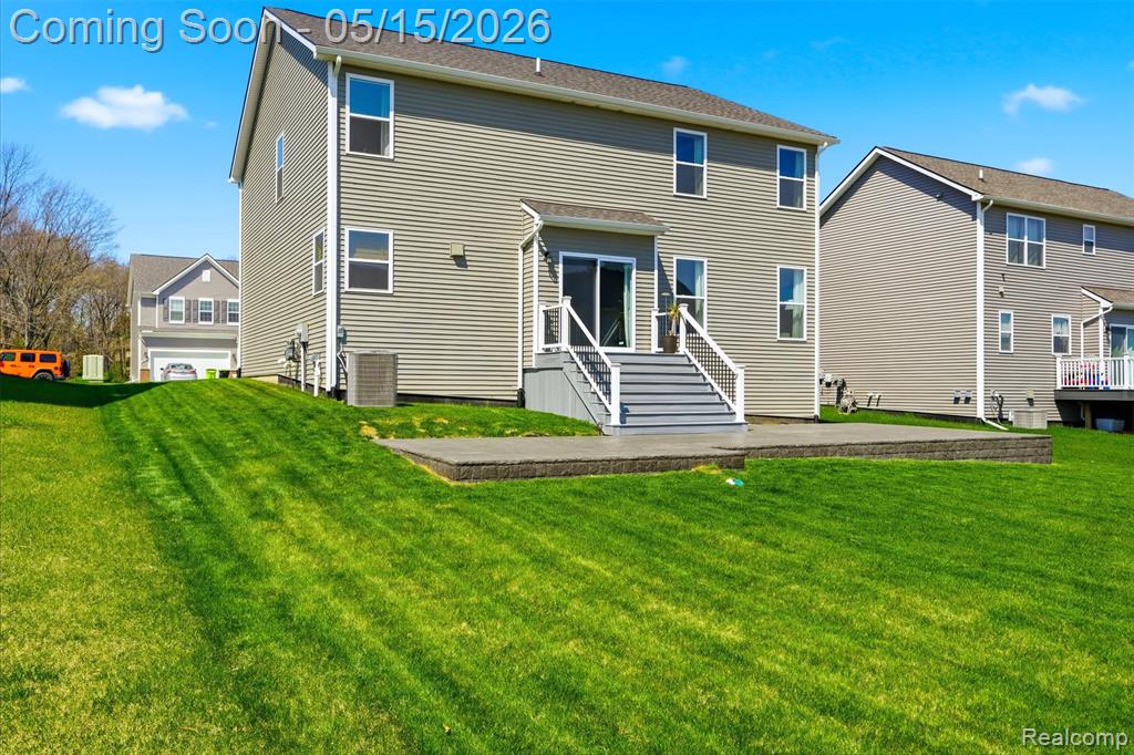 241 Quartz Way, White Lake, MI — Photo 45
