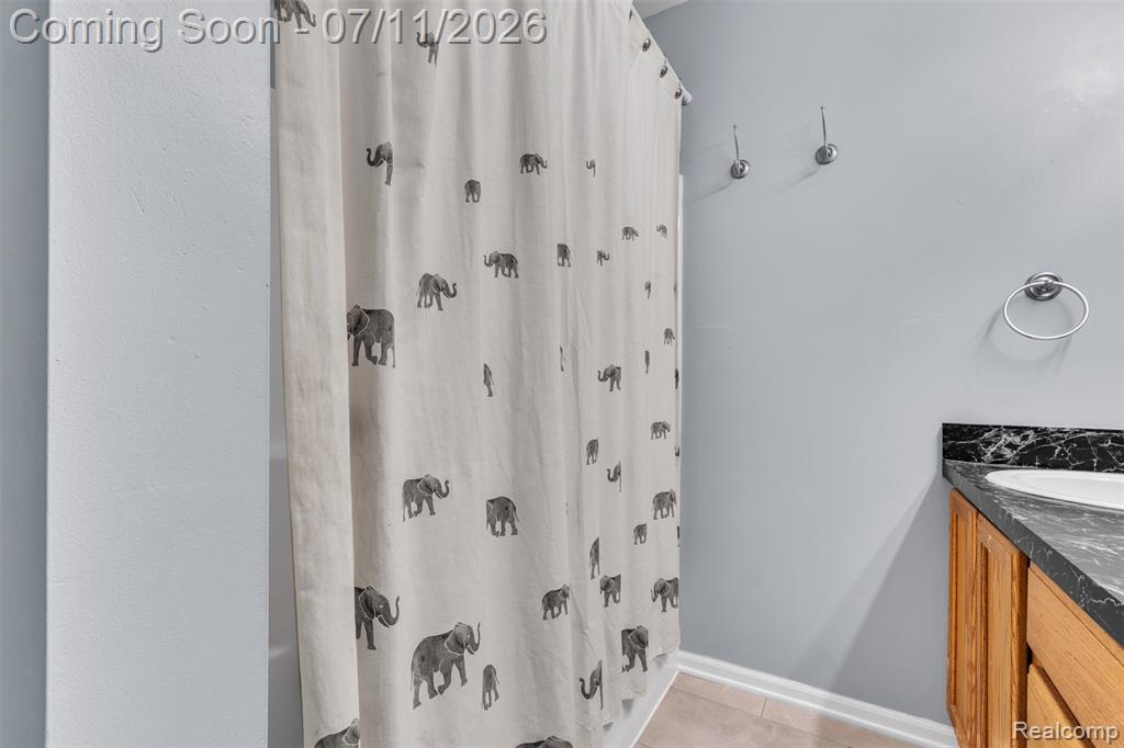 3955 Forest Edge Drive, Commerce Twp, MI 48382 — Photo 39