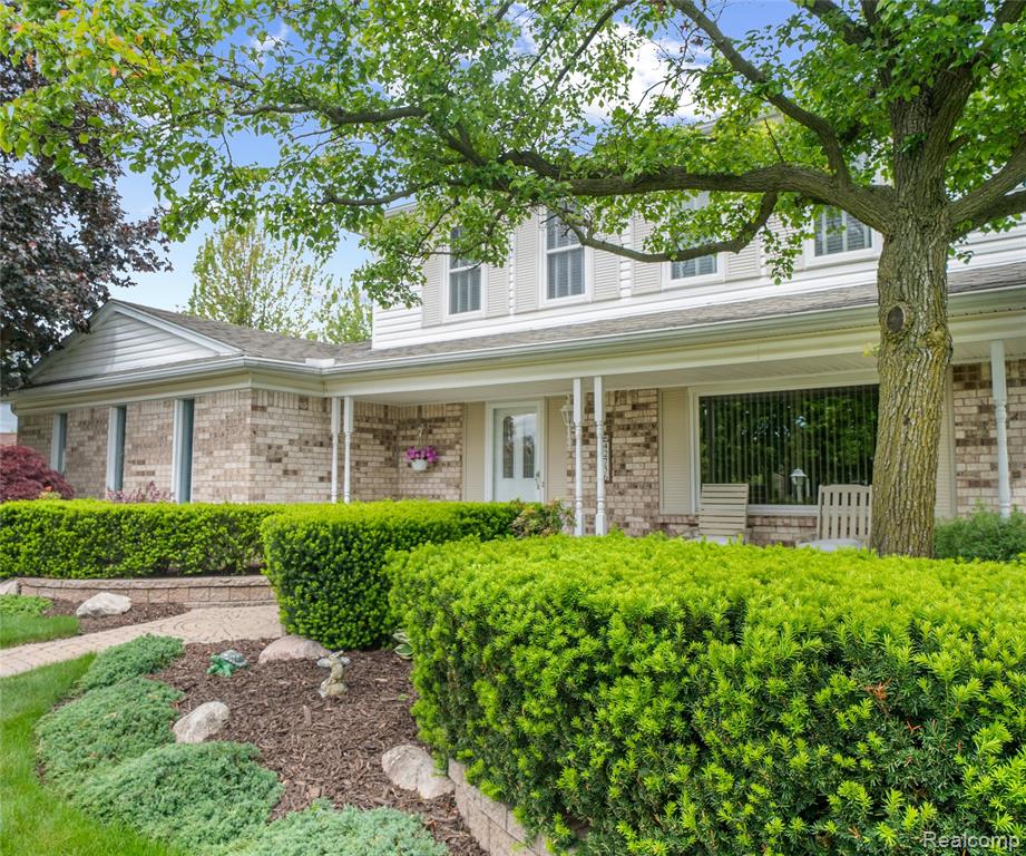 42736 BOULDEN Court, Canton, MI 48187 — Photo 22